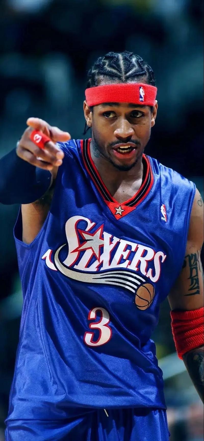 官方：拜仁门将佩雷茨租借加盟南安普顿；据悉买断费800万欧