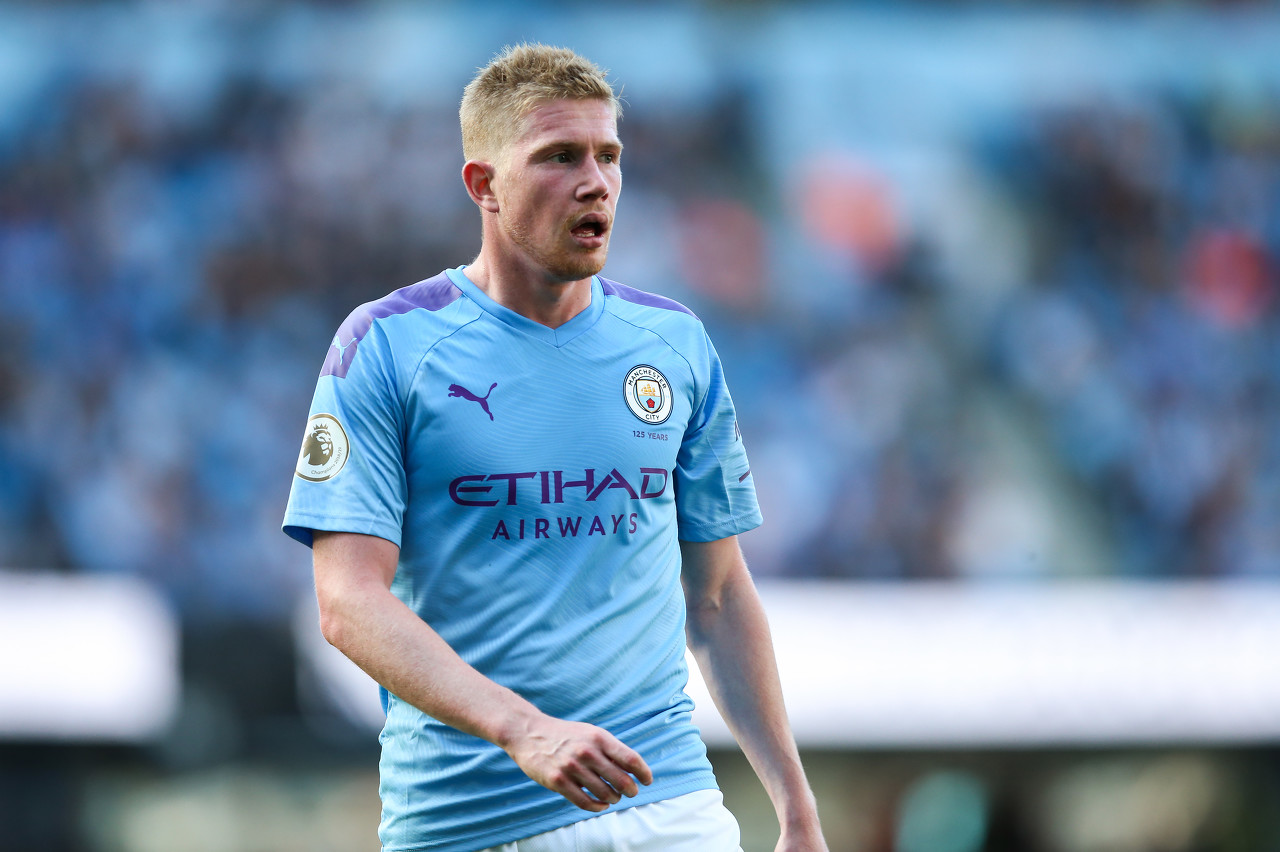 安帅给埃斯特旺批假以考取驾照，并宣布了他通过考试的消息